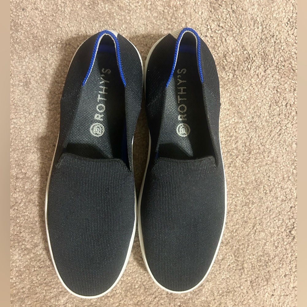 Rothy’s slip on shoes women’s size 9.5